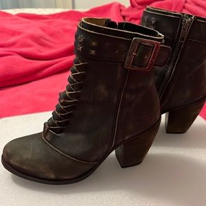 Ladies Harley Davidson boots